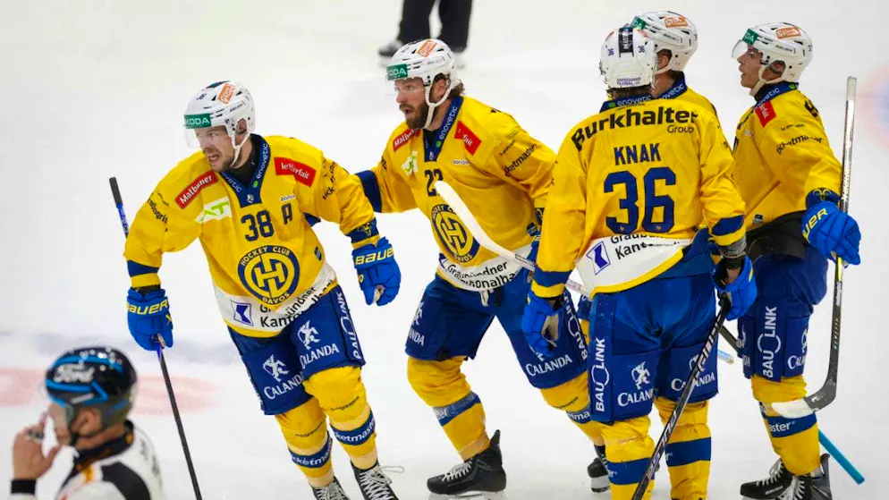 HCD strikes back immediately in the playoff final