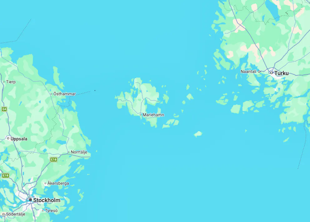 Die Schären zwischen Schweden und Finnland sind geprägt von tausenden kleinen Felseninseln in der Ostsee.