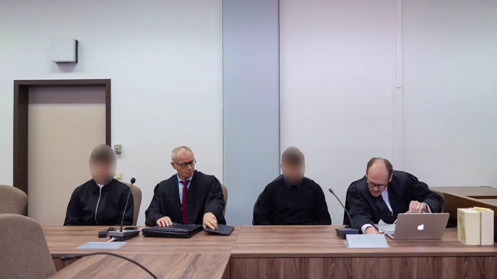 Beide Spieler müssen mehrere Jahre ins Gefängnis. 