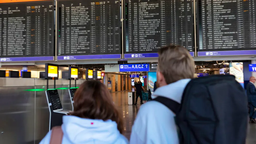 Le nouveau terminal de l'aéroport de Francfort a coûté 4 milliards d'euros (3,7 milliards de francs), soit davantage que les 2,5 à 3 milliards d'euros initialement prévus (archives).