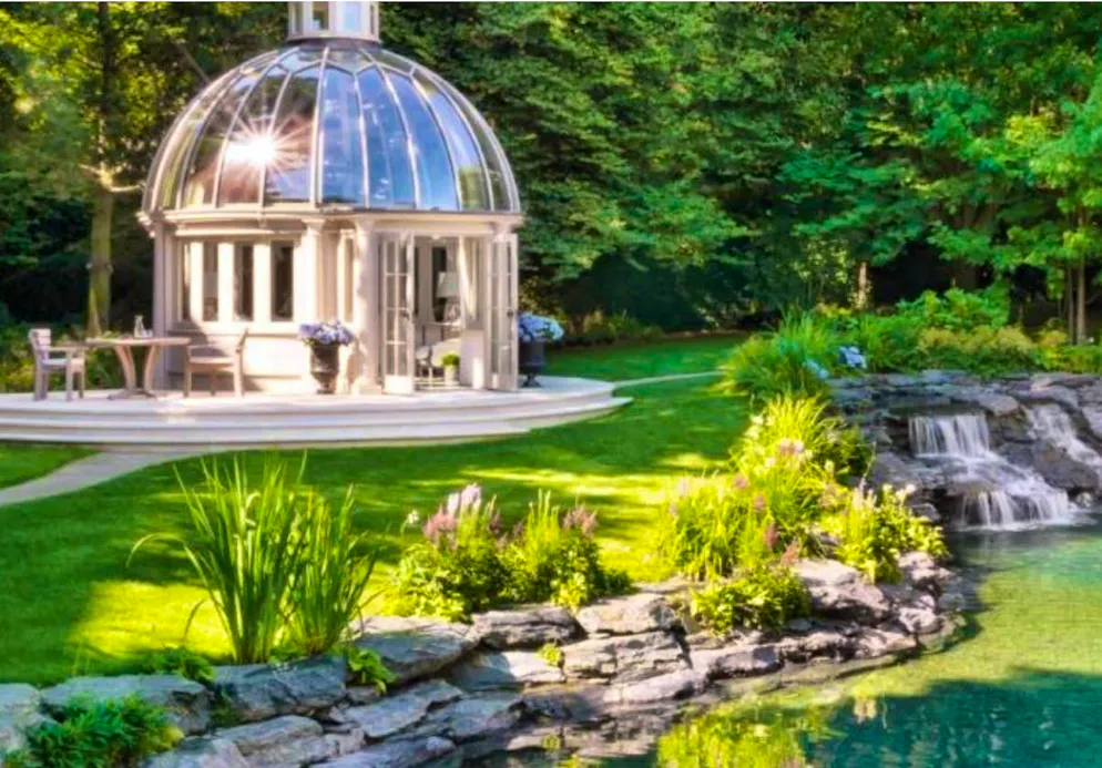 The estate has the second largest garden in London - after Buckingham Palace. 