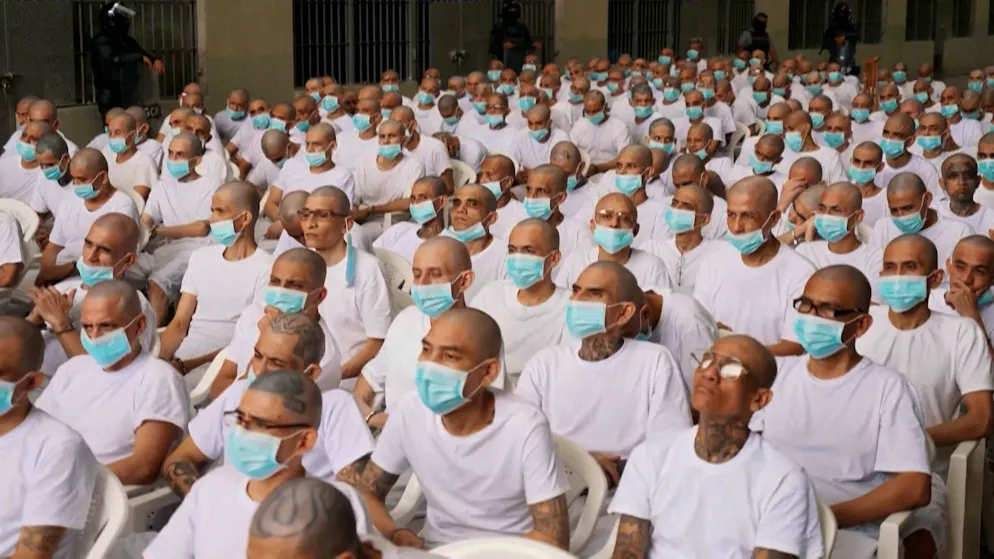 Mass trial in El Salvador. 486 alleged gang members are on trial at the same time