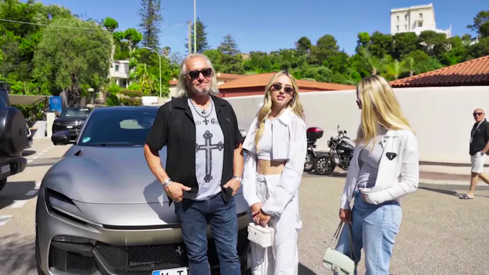 Und wer hat's bezahlt?. Geissens-Girls überraschen Papa mit 500'000-Euro-Luxusauto