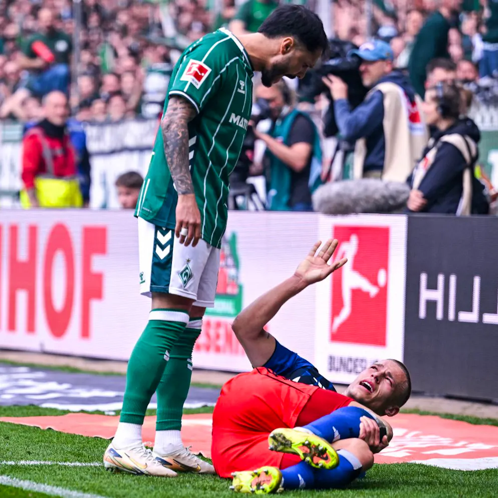 Kuriose Aktion gegen Nati-Spieler. Bremen-Profi jubelt nach Verletzung von Miro Muheim