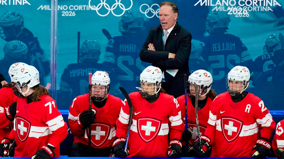 Hockey sur glace féminin. Une équipe de Suisse toute neuve pour la «der» de Colin Muller