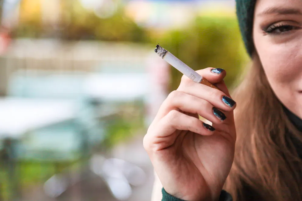 Nouvelle loi historique: Ns aprs 2008? Vous ne pourrez jamais acheter  de cigarettes au Royaume-Uni | blue News