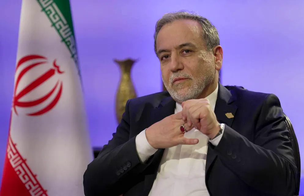 Il volto del «pragmatismo»: Abbas Araghchi.