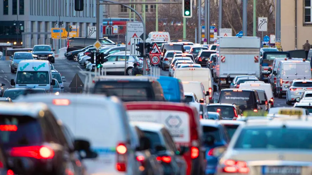 Traffic noise affects hundreds of thousands of people in Switzerland (symbolic image).