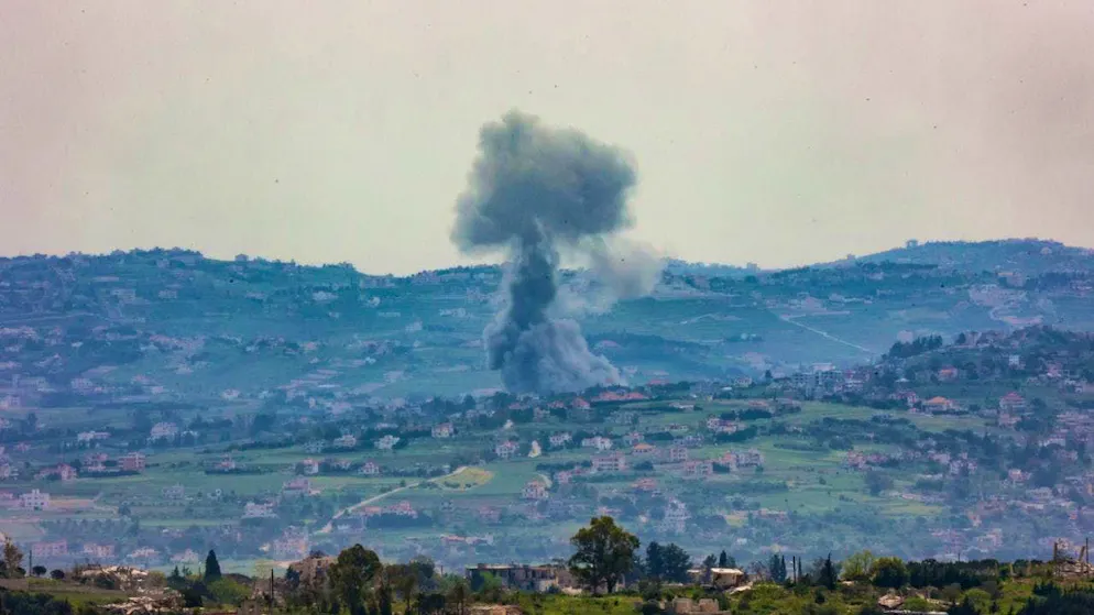 Smoke rises after an Israeli airstrike in a southern Lebanese village near the Israeli border. Photo: Gil Cohen Magen/dpa