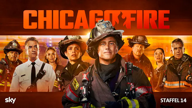 Feuerwehrserie Chicago Fire mit Einsatzteam in Uniform vor brennendem Hintergrund, actionreiche Rettungseinsätze
