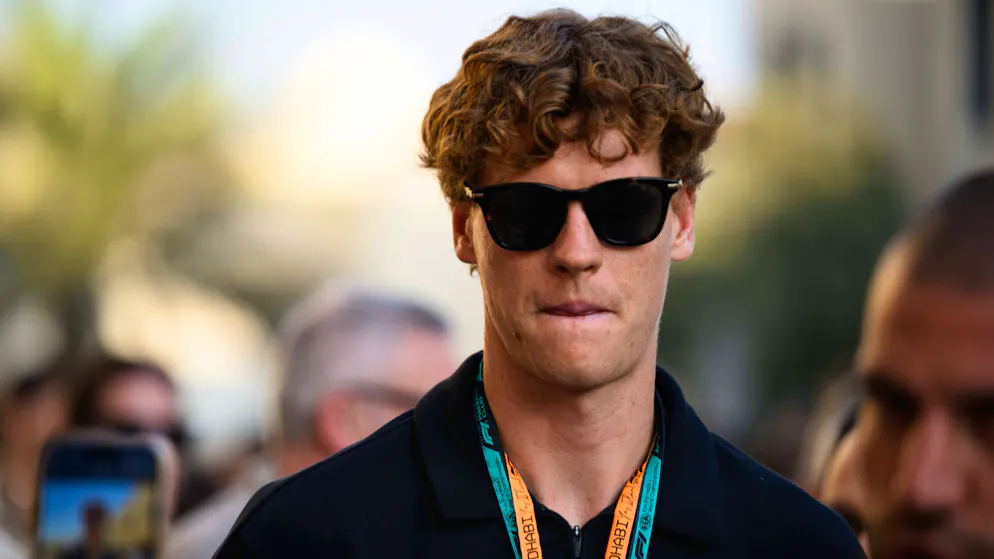 L'italiano in campo lunedì. Roland Garros al via all'insegna del caldo, Sinner spaventato? «No, perché...»