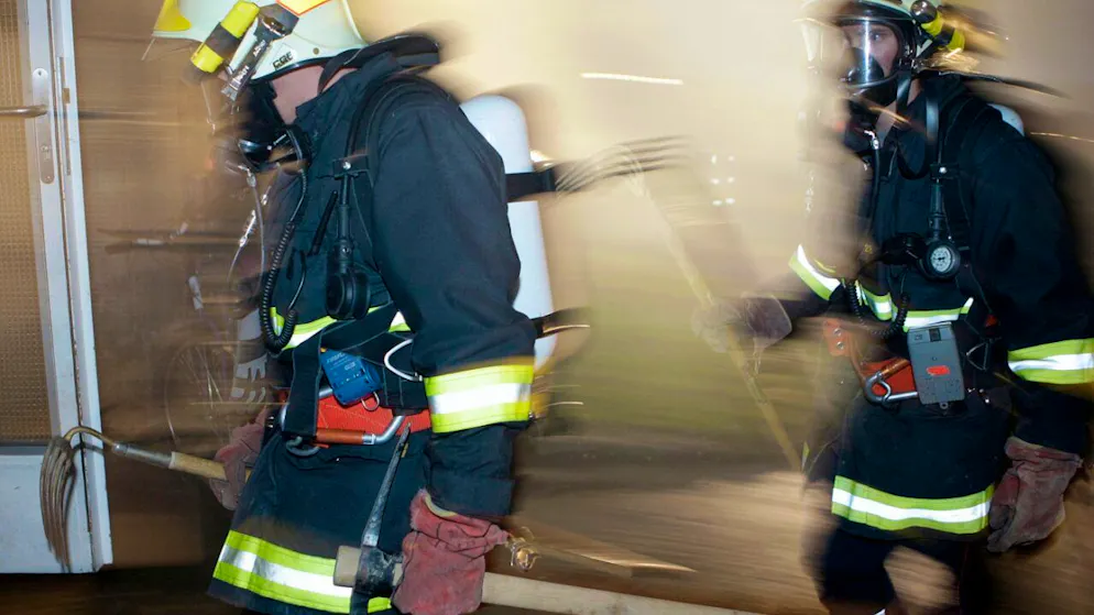 Lancy. Une personne secourue dans un ascenseur en flammes