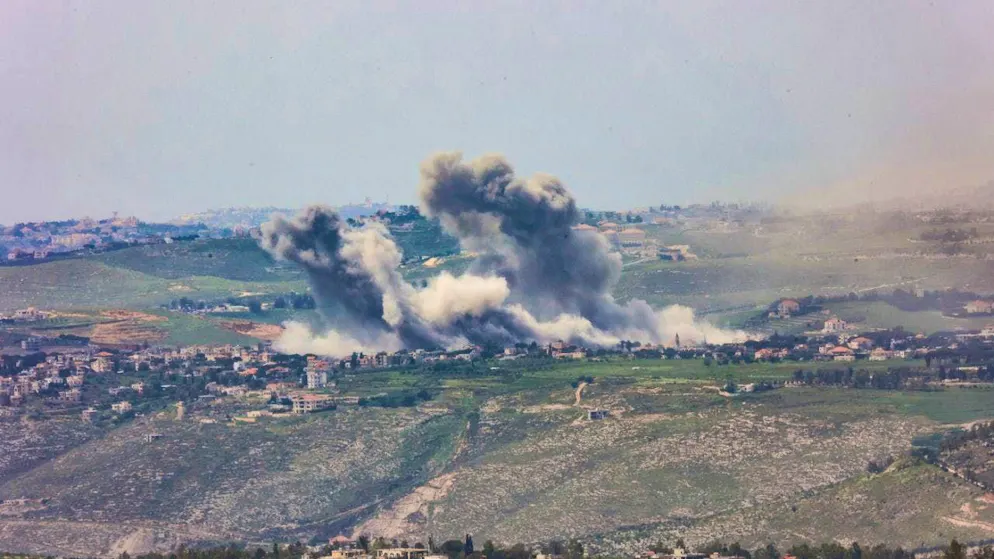 Smoke rises after an Israeli airstrike in a southern Lebanese village near the Israeli border. Photo: Gil Cohen Magen/dpa