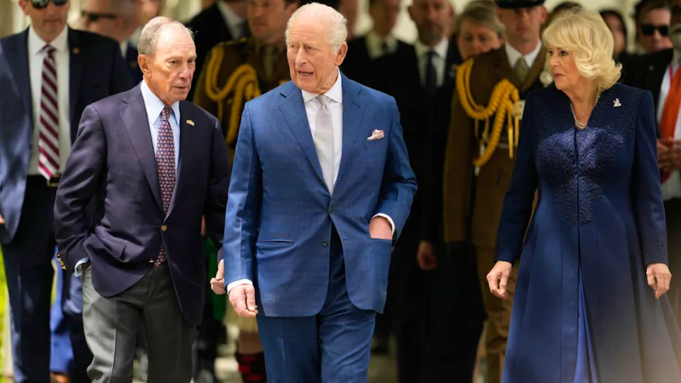 Ultime ore negli USA. Bagno di folla per re Carlo e la regina Camilla a New York