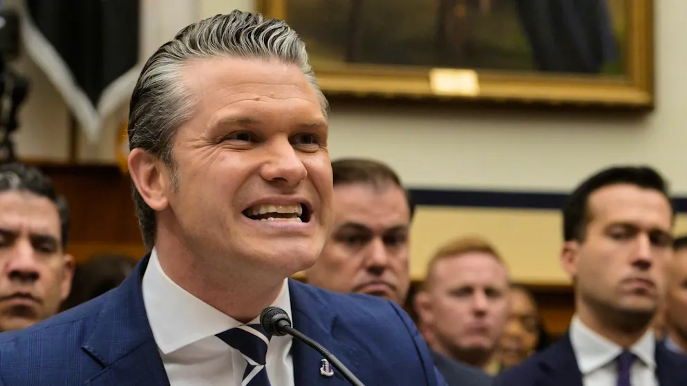 Wortgefechte, Vorwürfe, Chaos. Demokraten zerlegen Hegseth – so eskalierte die Kongress-Anhörung