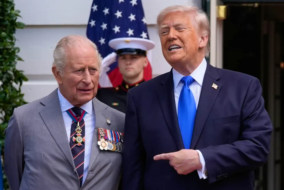 Bien qu'ils aient des caractères très éloignés, Charles et le président Donald Trump, âgés respectivement de 77 et 79 ans, ont semblé partager une certaine complicité.