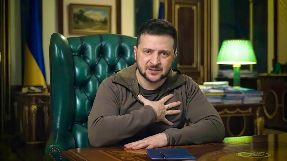 ARCHIVE - Ukrainian President Volodymyr Zelensky addresses his compatriots almost daily with video messages to report on developments in the war. Photo: Uncredited/AP/dpa