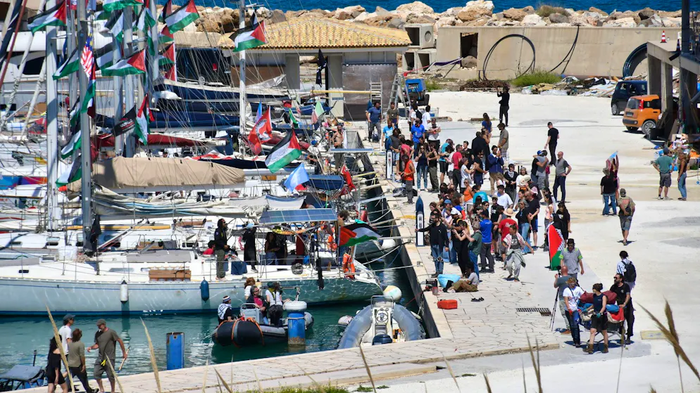 Medio Oriente. Sbarcati a Creta gli attivisti della Flotilla arrestati da Israele: «Azione illegale e pirata»