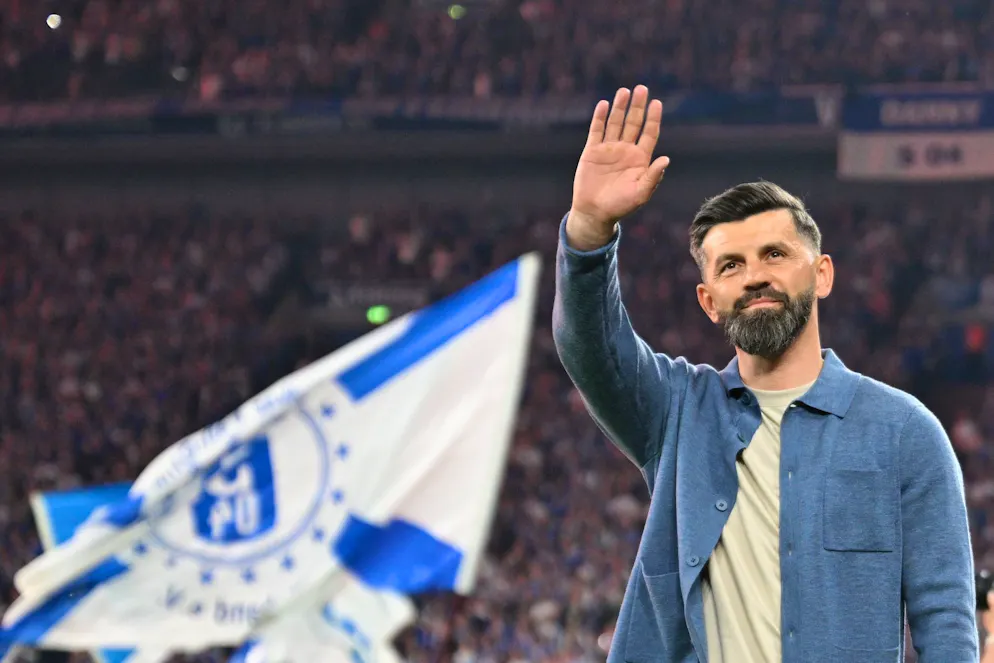 Aufstieg perfekt: Schalke 04 kehrt in die Bundesliga zurück – Gallery. Miron Muslic formte in nur einer Saison aus Schalke eine Spitzenmannschaft.