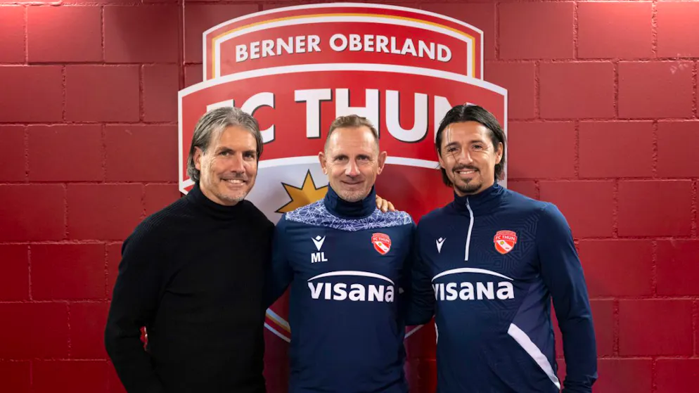 Drei Eckpfeiler des Thuner Triumphs (von links): Präsident Andres Gerber, Trainer Mauro Lustrinelli und Assistenztrainer Nelson Ferreira