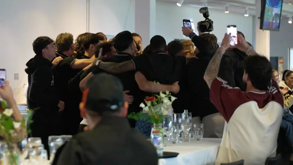 Historischer Moment im Video. Schlusspfiff in St.Gallen: Hier feiern die Thuner ihren Sensationstitel