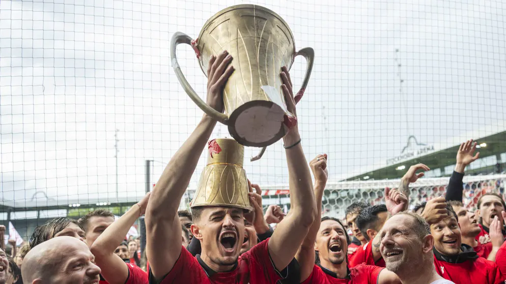 Presseschau zum Schweizer Meister. «Eine Blamage für alle anderen» – «alarmierendes Zeichen für die Liga»