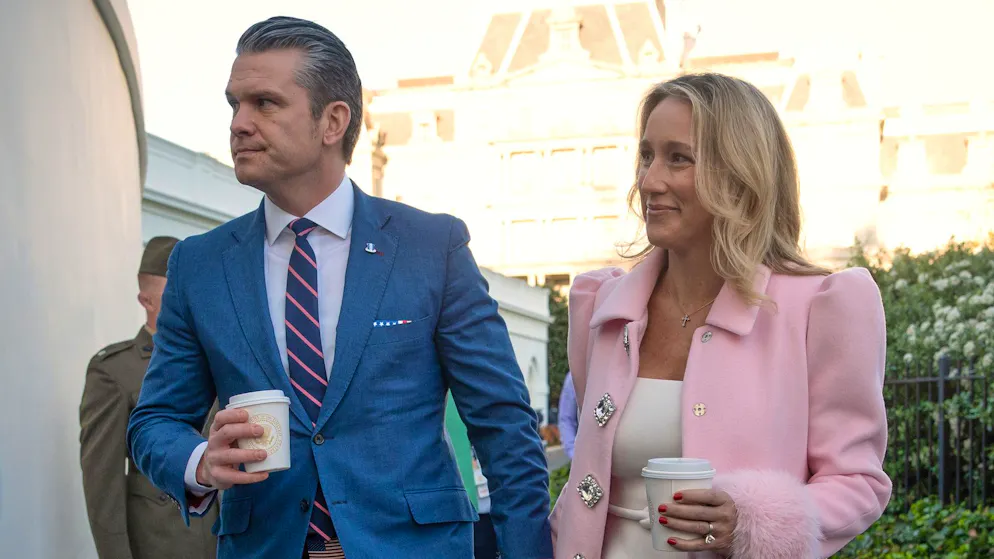 Une purge «à la Staline». Hegseth fait le grand ménage et introduit sa femme au Pentagone !