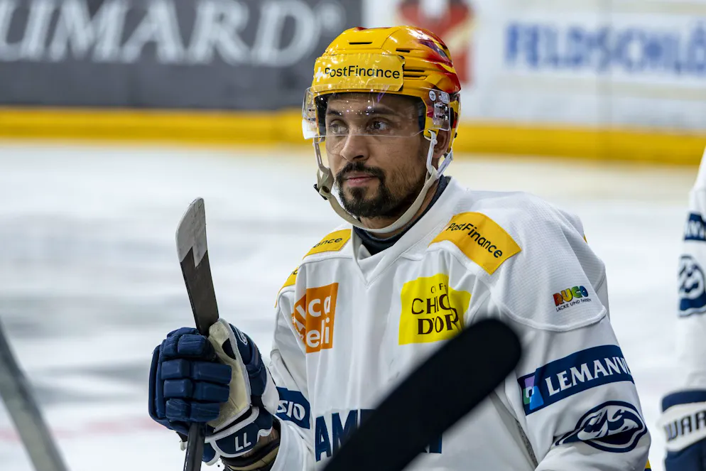 Il top scorer Michael Joly ha rinnovato con i biancoblù.