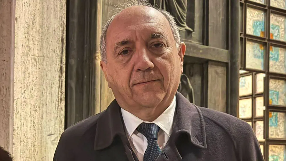 Tragedia di Crans-Montana. Segnali di apertura tra Italia e Svizzera, Gian Lorenzo Cornado: «Mai crisi diplomatica»