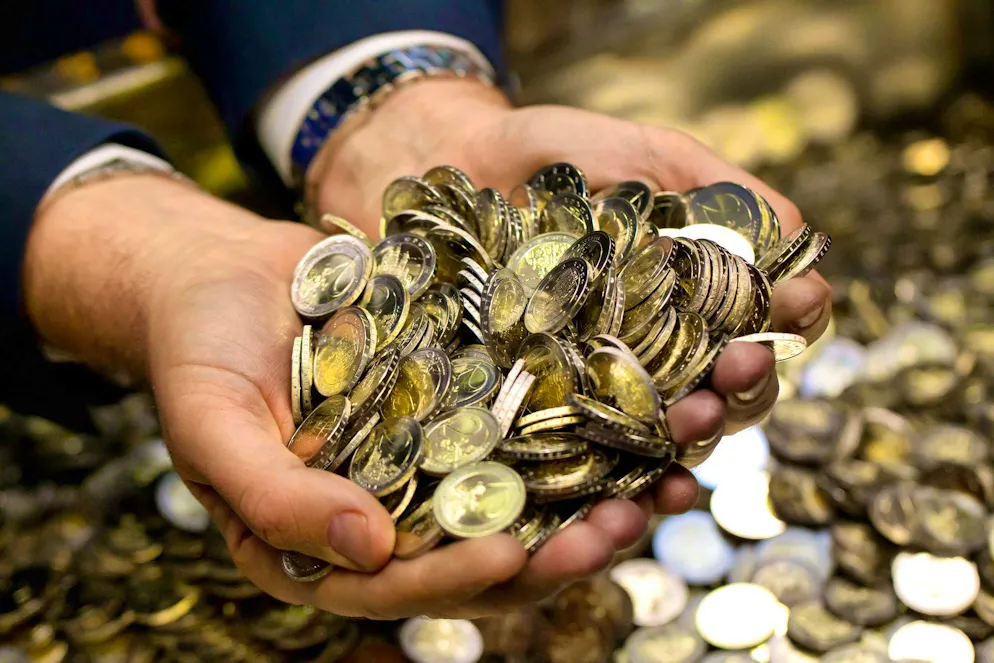 Il divario tra ricchi e poveri potrebbe aumentare in Svizzera.