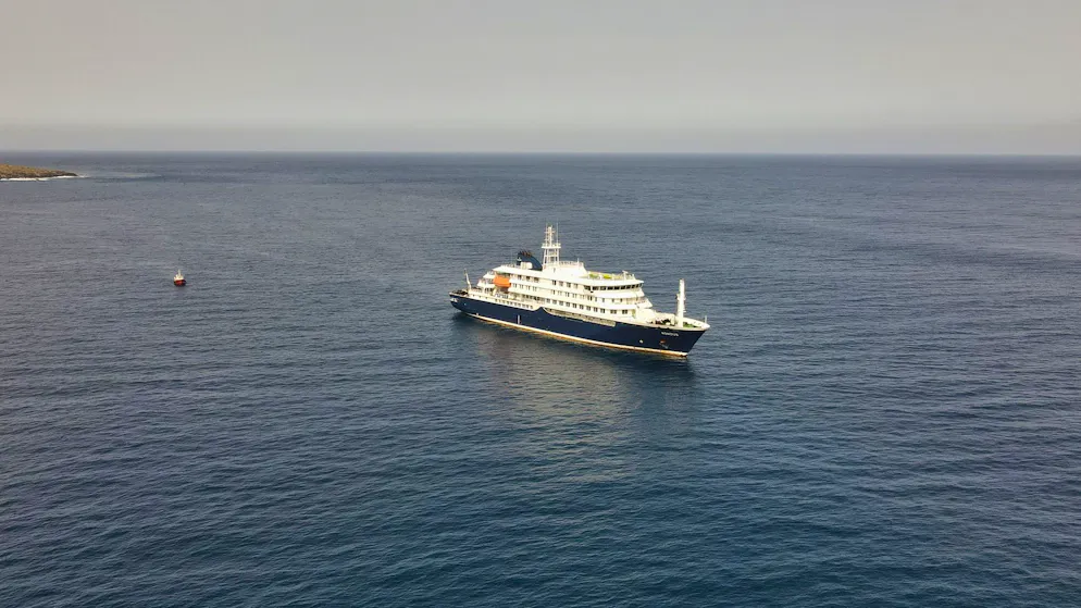 Das niederländische Kreuzfahrtschiff «Hondius» am Dienstag im Atlantik vor den Kapverden.