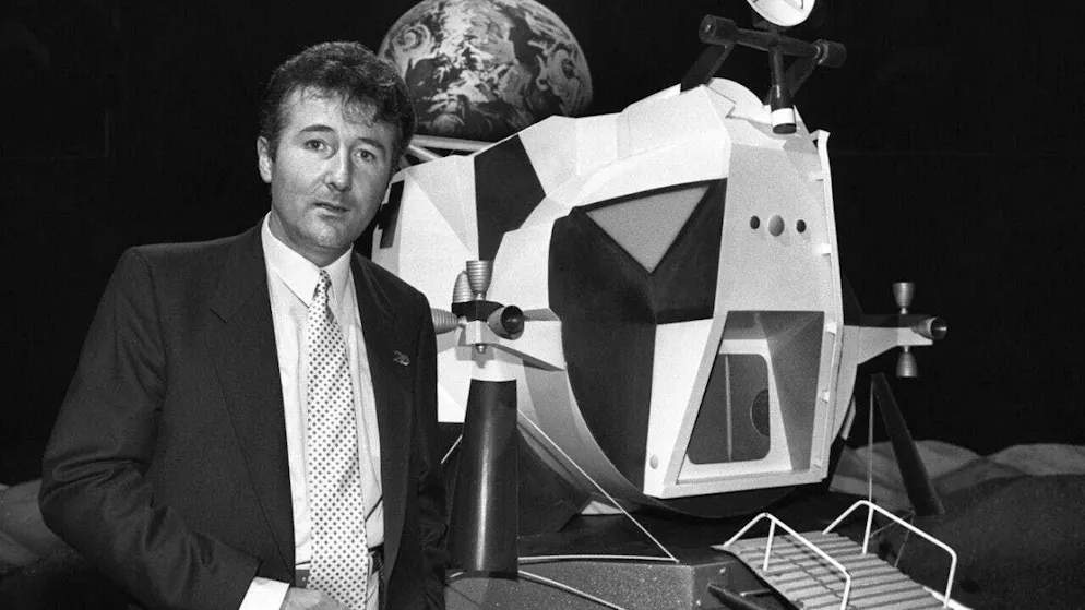 Space expert Bruno Stanek in 1989 at Swiss television's anniversary program on the first moon mission from Technorama Winterthur. Behind him is a model of the first lunar module Eagle.  (archive picture)