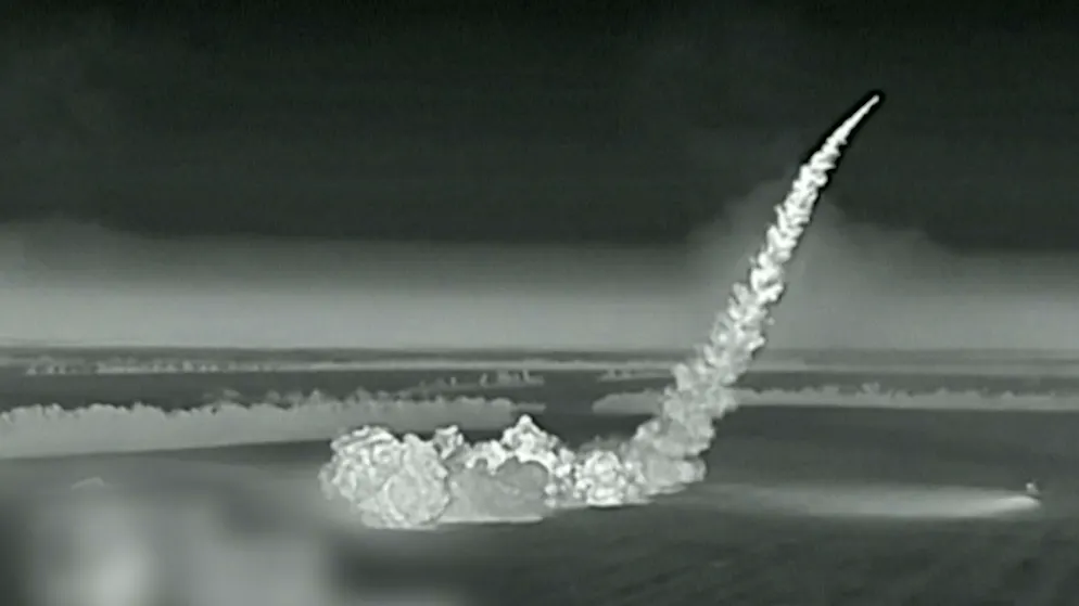 3000 Km di raggio d'azione. Kiev mostra il lancio del missile «Flamingo», sarà la nuova arma letale?