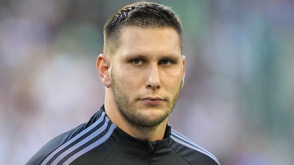 Mit Bayern alle Titel abgeräumt. Ex-Nationalspieler Süle beendet seine Karriere mit 30 Jahren