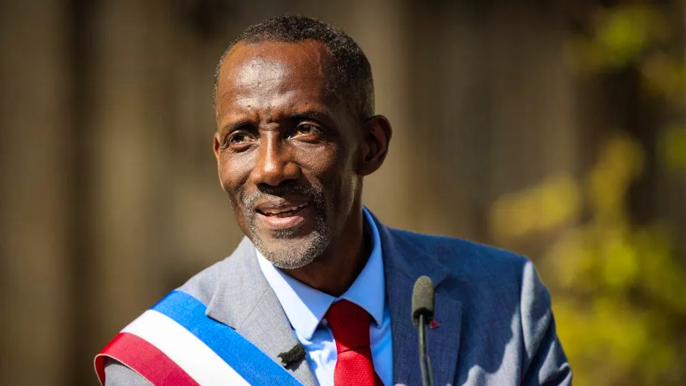 The mayor of Saint-Denis, Bally Bagayoko, saw the removal of the portrait of President Emmanuel Macron as a symbolic gesture. (archive picture)