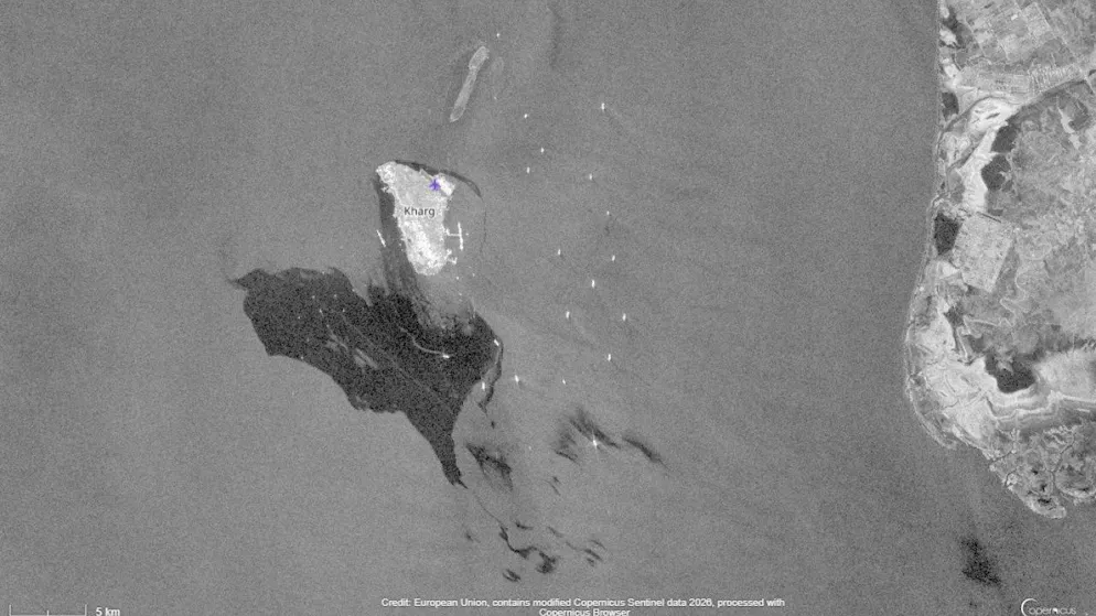 Cette image satellite de l'Agence spatiale européenne montre la nappe de pétrole, mercredi 6 mai.