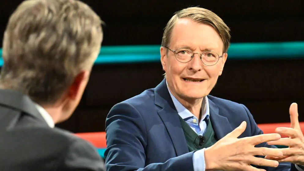 Possible candidate for chancellor?. Lauterbach mocks Markus Söder live on TV and lashes out