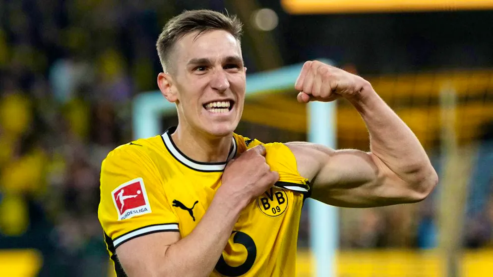 Power games: Nico Schlotterbeck scores for Borussia Dortmund
