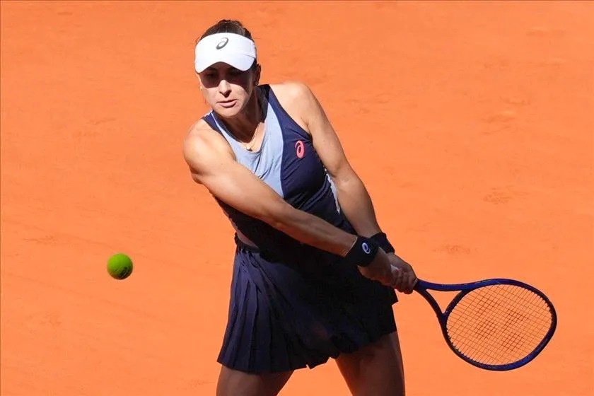 Tennis. Eliminate Bencic e Golubic
