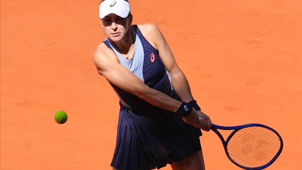 Tennis. Masters di Roma, eliminate Bencic e Golubic