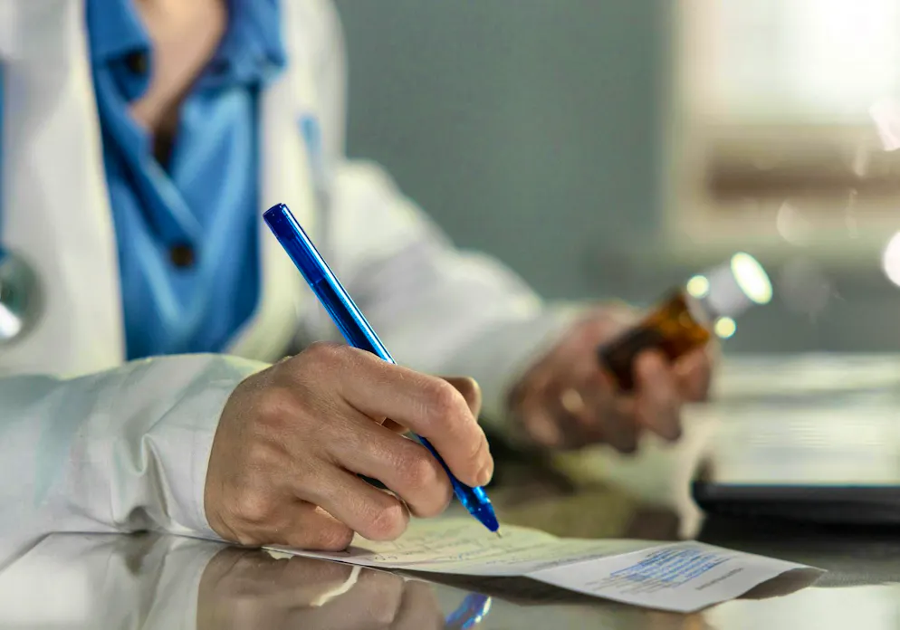 According to the public prosecutor's office, the former assistant doctor was addicted to medication.