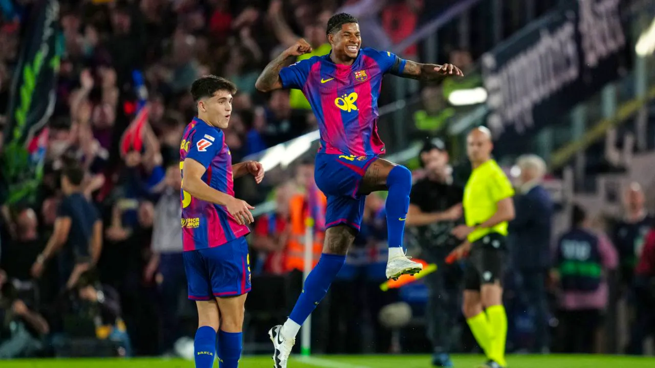Spain. Barça clinches league title with Clasico victory