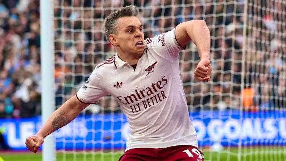 Leandro Trossard celebrates in the 83rd minute after scoring to make it 1-0.