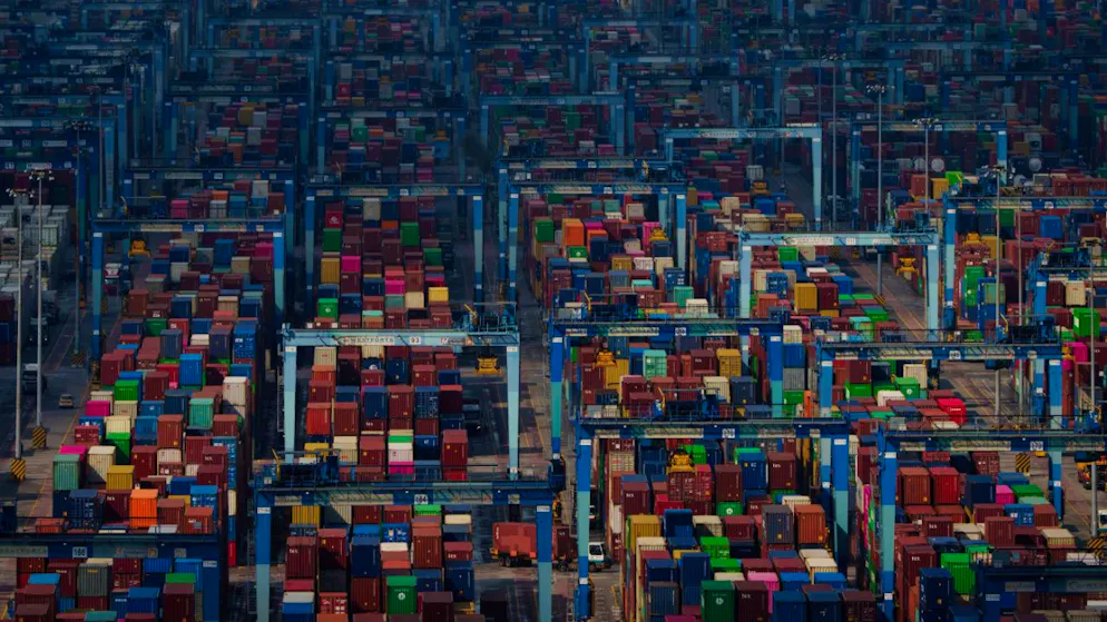 Im Inland sinken die Emissionen zwar langsam. Berücksichtigt man den Import, fällt die Umweltbilanz laut WWF und Greenpeace aber deutlich schlechter aus. (Symbolbild)