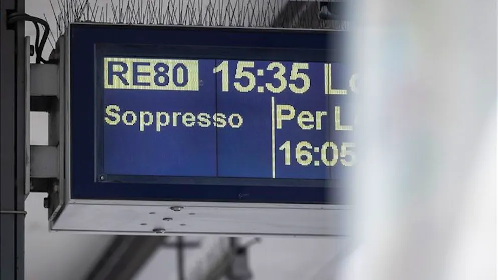 Ritardi e cancellazioni. Incidente sulla tratta Erstfeld-Bellinzona: treni bloccati per ore