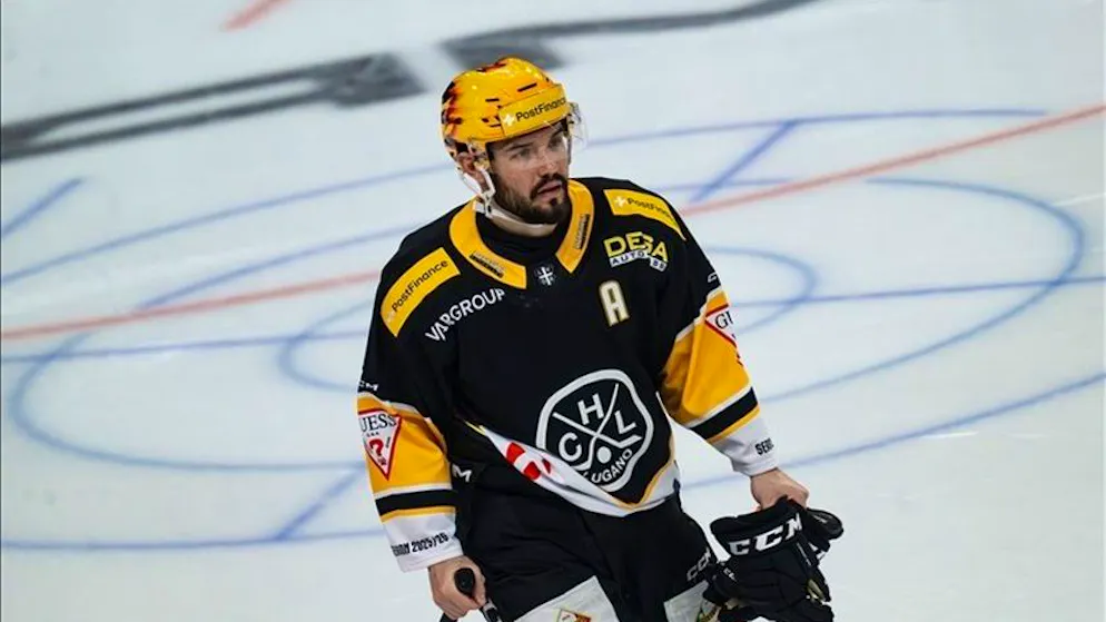 Hockey. Luca Fazzini rinnova con l'HCL fino alla stagione 2031-32