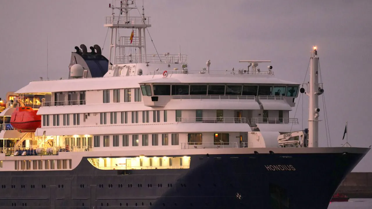 France. After cruise: French woman tests positive for hantavirus