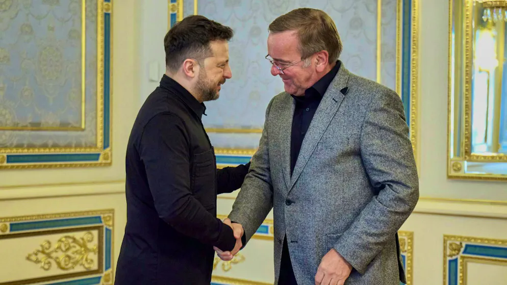 German Defense Minister Boris Pistorius (r.) visited Ukrainian President Volodymyr Selenskyj in Kiev on Monday.