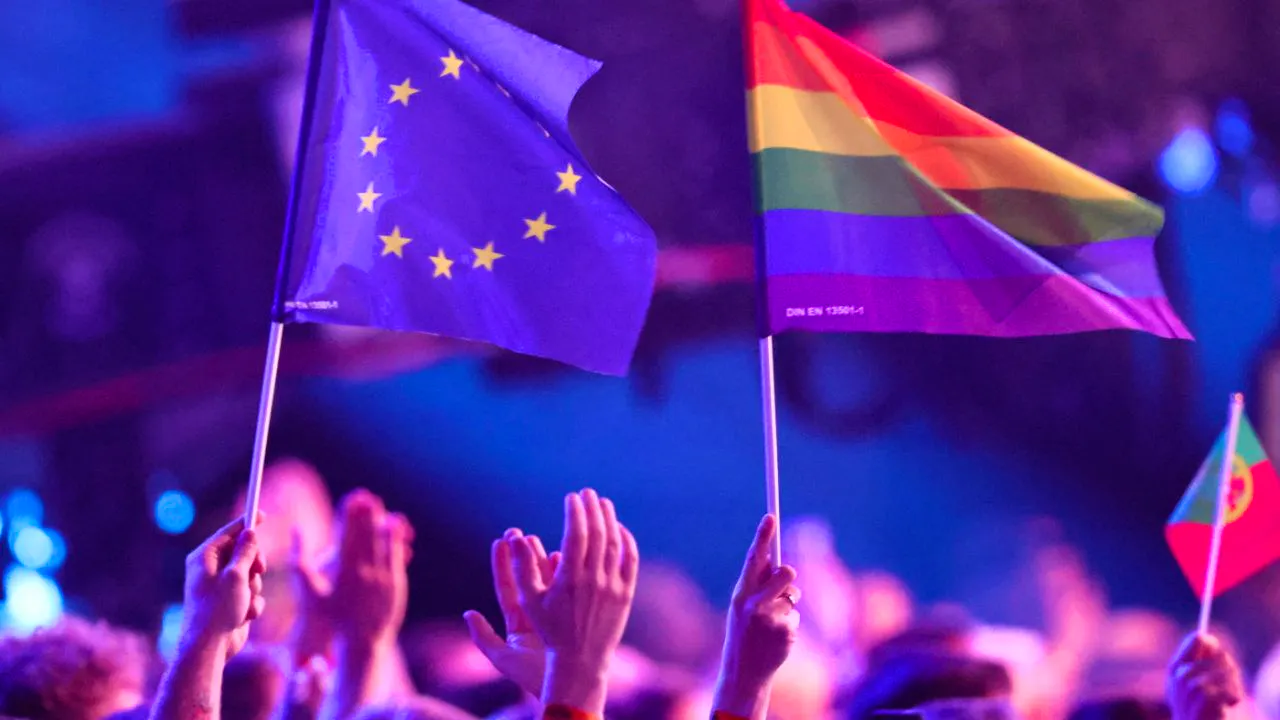 Music. 70th ESC: The first favorites are in the final