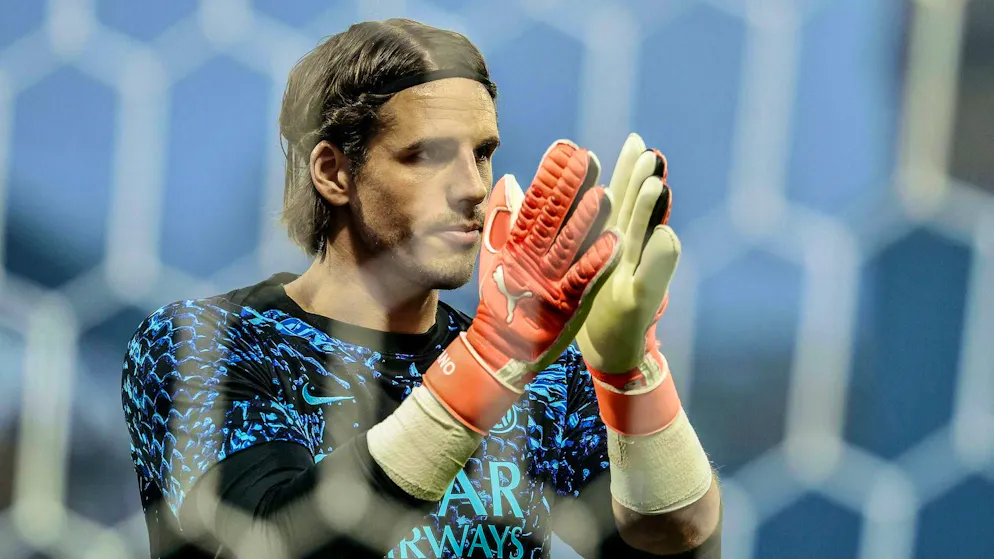 Yann Sommer's contract with Inter Milan expires at the end of June.